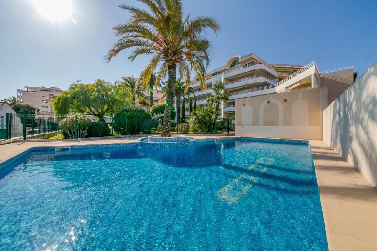 Immogroom - Sea View - Swimming Pool - Terrace- Clim Apartment *