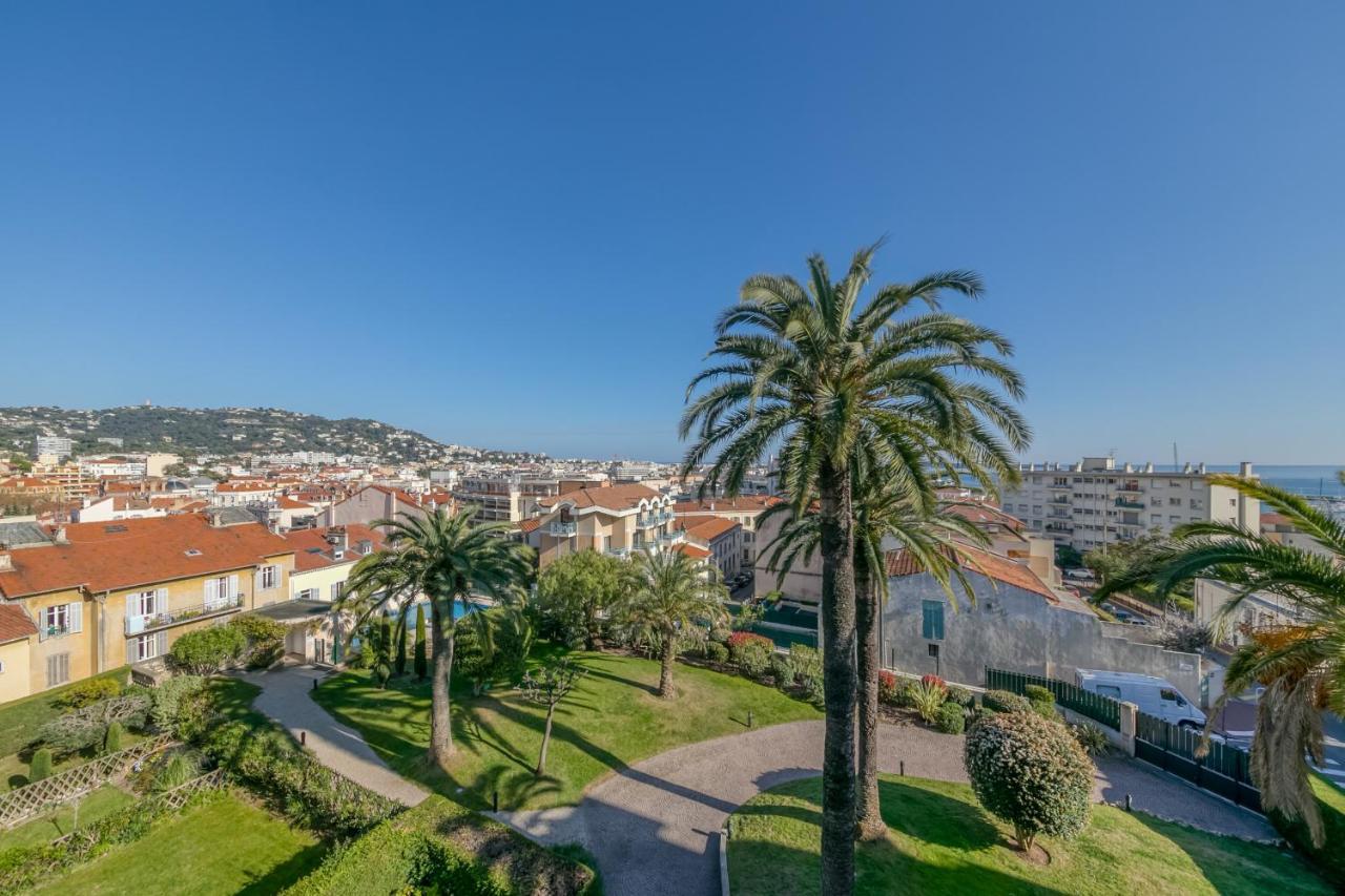 Immogroom - Sea View - Swimming Pool - Terrace- Clim Apartment *