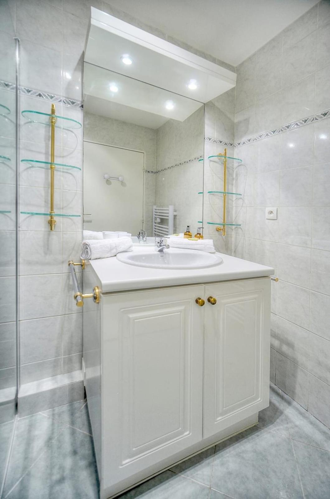 Immogroom - Sea View - Swimming Pool - Terrace- Clim Apartment Cannes