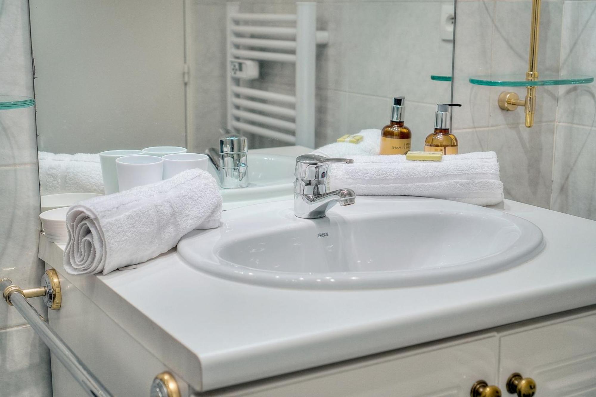 Apartment Immogroom - Sea View - Swimming Pool - Terrace- Clim *